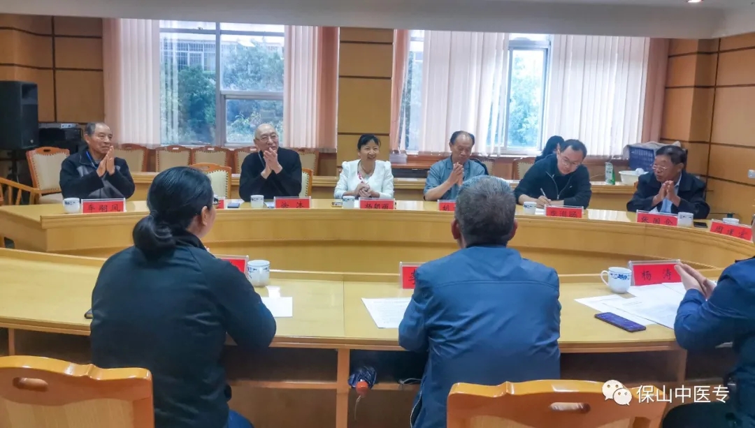 市委老干局调研组莅校开展老干部工作综合调研