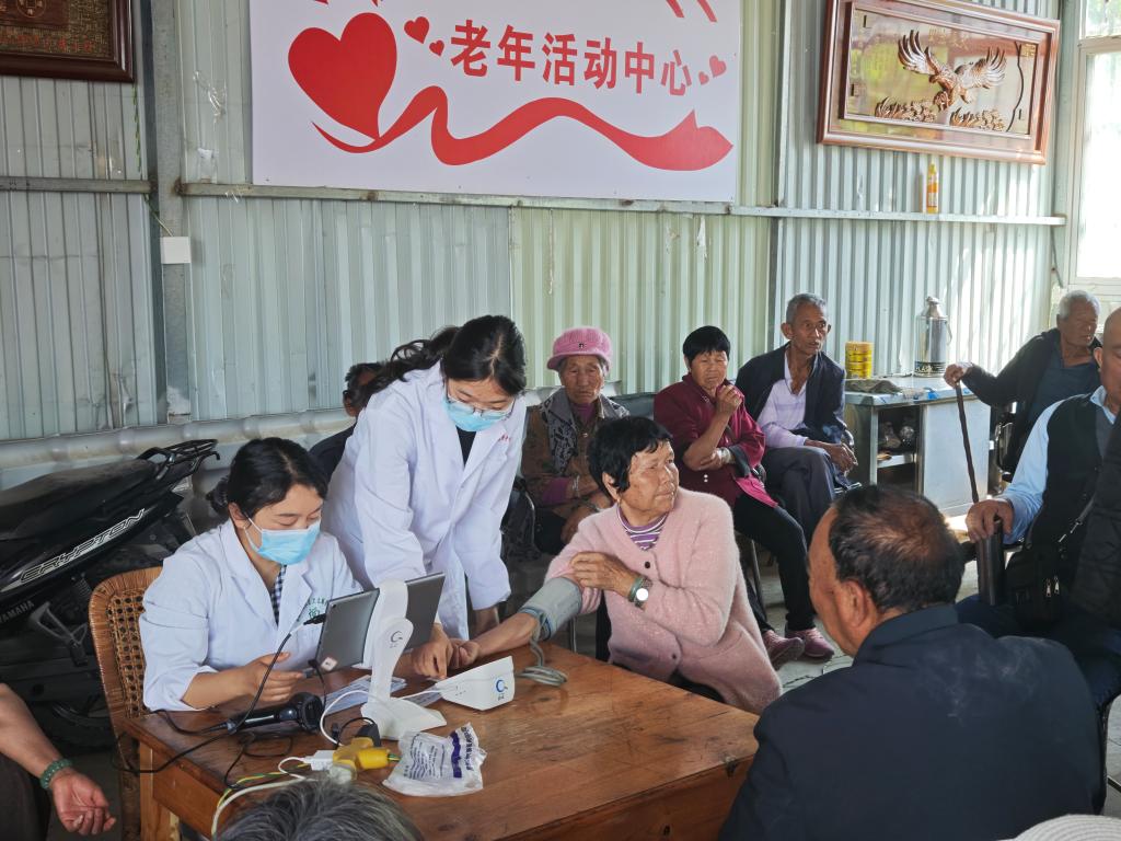 校园新闻 | 公共卫生学院开展志愿服务活动